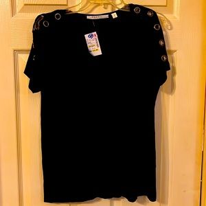 Cyrus Black Ring Sleeves Top